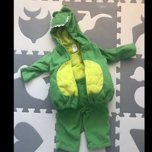 Carter’s dragon 🐉 Halloween costume 6-9mo